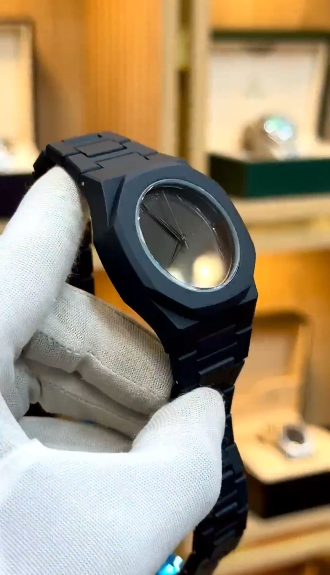 Black Aura Quartz Watch – Stylish Analog Watch for Men & Boys